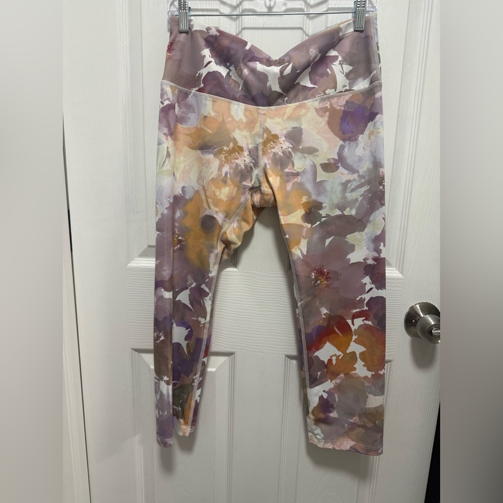 Floral Leggings NWOT
